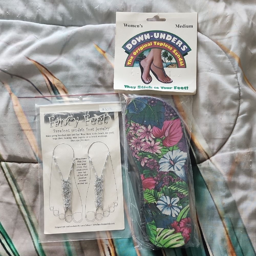 Floral Down-Unders Insoles with Fancy Feet Jewelry